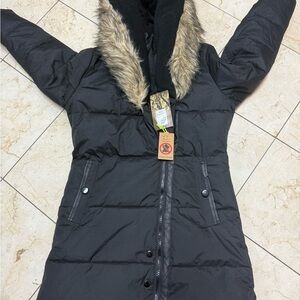 Celsius Women's Black Fur-Trimmed Puffer Coat